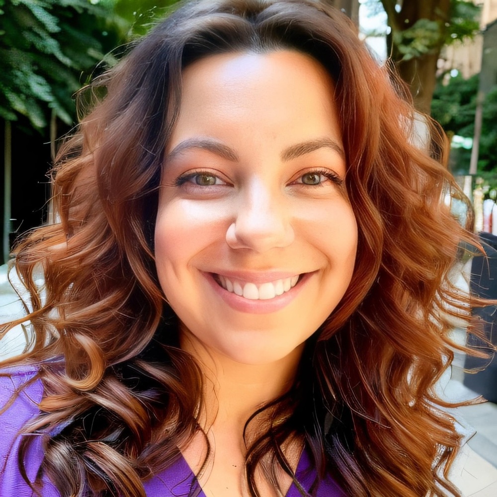 Meet your Posher, Stephania